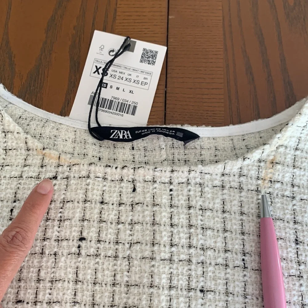Zara Contrast Textured Tweed and Poplin Top. Size XS